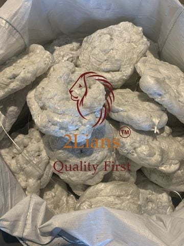  EPS  Hot melt lumps White 