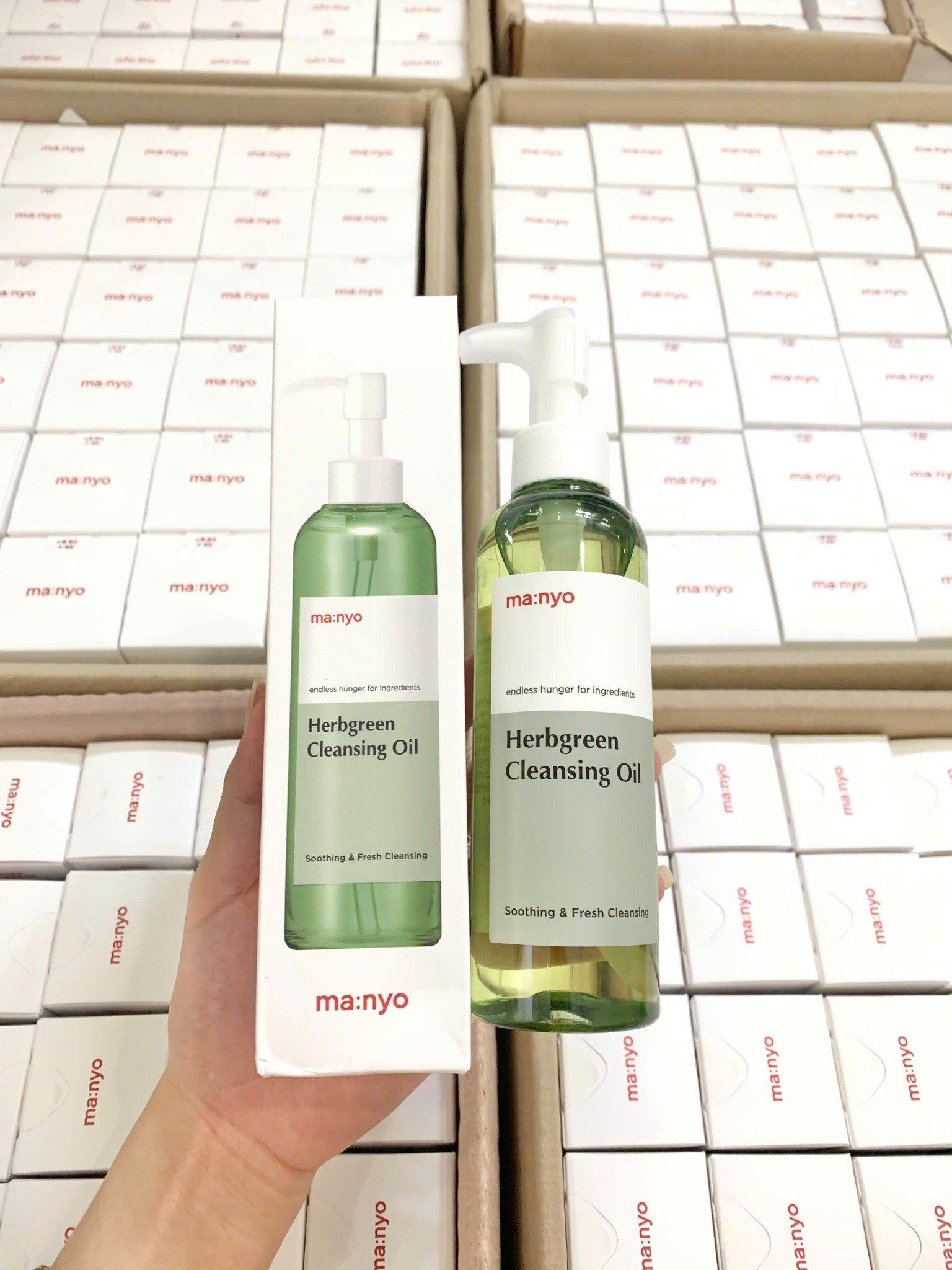  Dầu Tẩy Trang Dịu Nhẹ, Giảm Nhờn Manyo Herbgreen Cleansing Oil 200ml (XANH LÁ) 