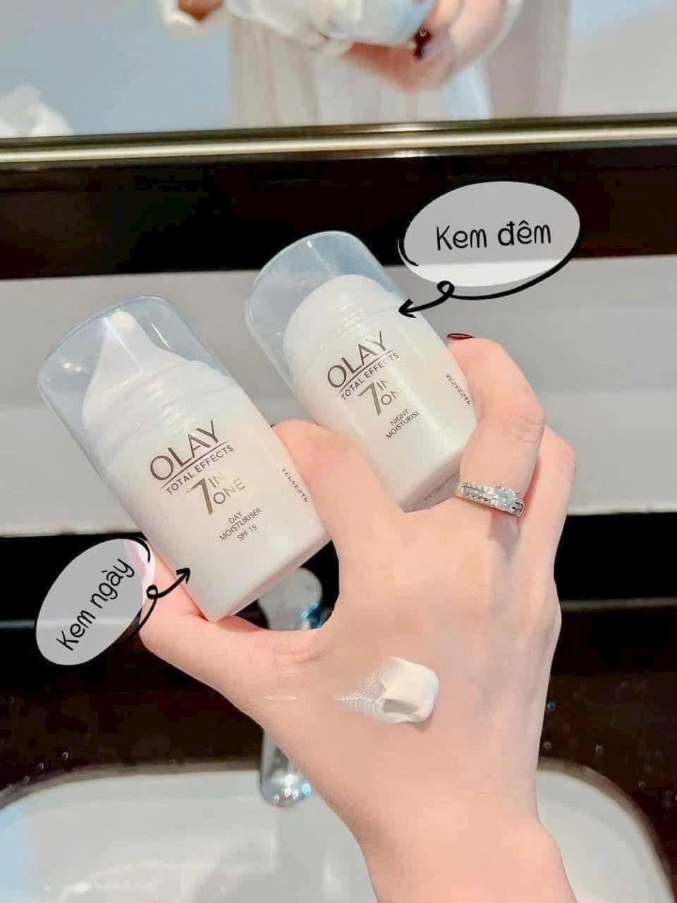  [Bản UK] Kem Dưỡng Ban Ngày Olay Total Effects 7 In One Day Moisturiser Nourish & Protect SPF15 50ml 