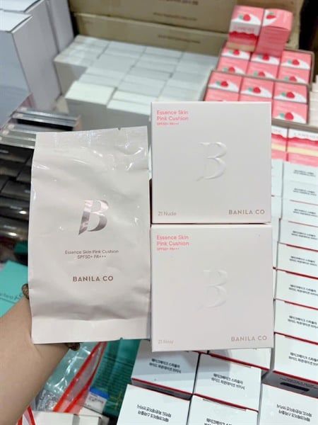  Phấn nước dưỡng ẩm, căng bóng Banila Co Essence Skin Pink Cushion SPF50+ PA+++ 12g 