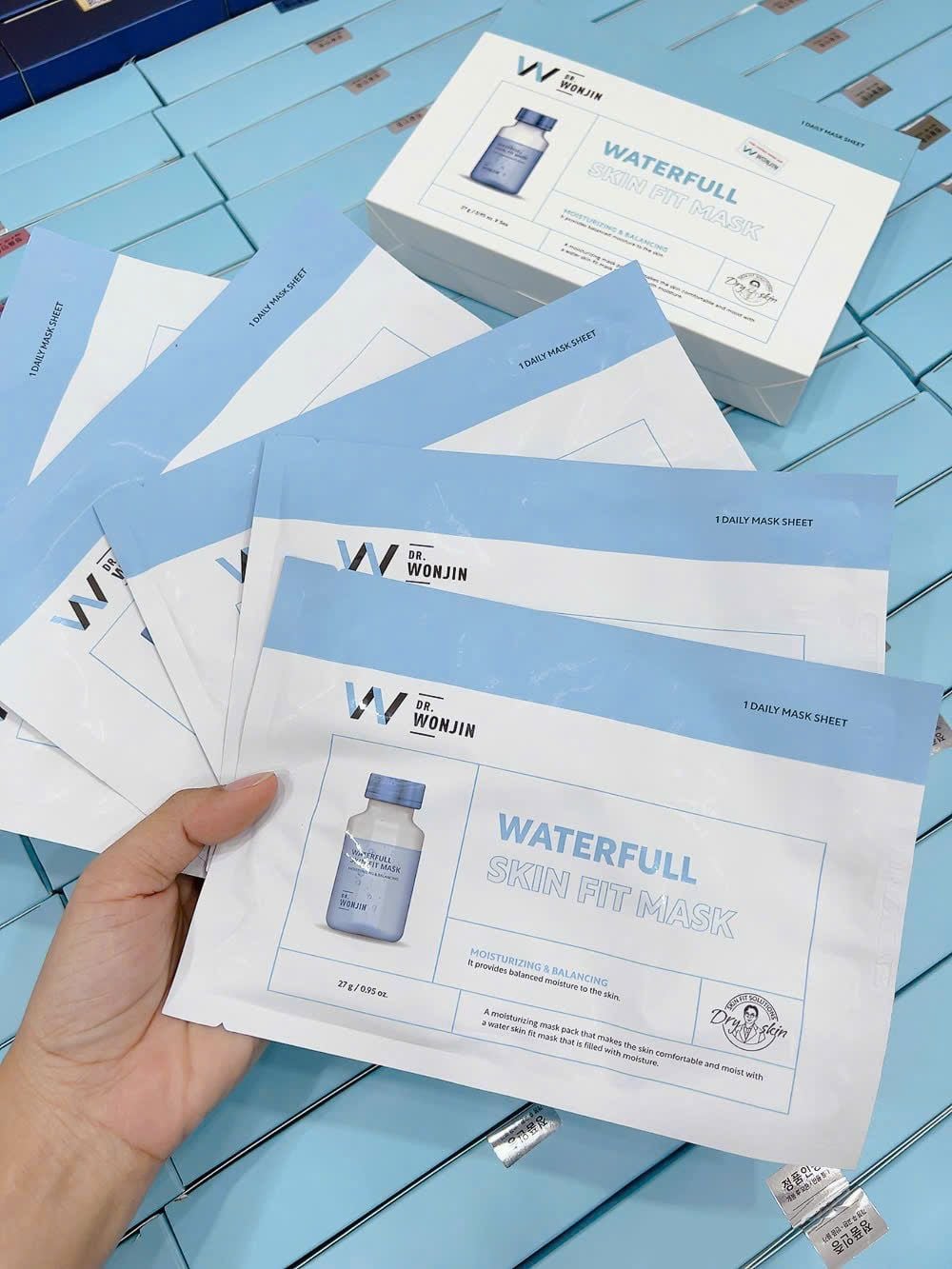  Mặt Nạ Dịu Da, Giảm Mụn Dr.Wonjin Waterfull Skin Fit Mask 27g (1 miếng) 