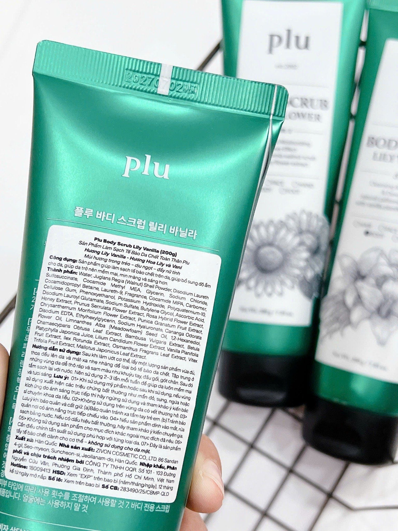  Tẩy Tế Bào Chết Toàn Thân Plu Body Scrub 200g 