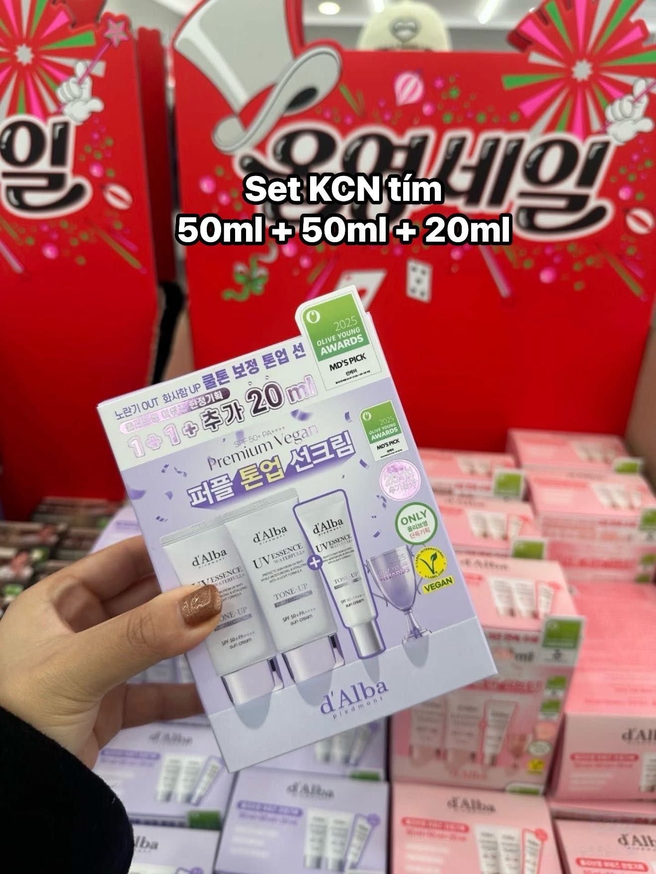  (Tím) Kem Chống Nắng Nâng Tone, Hiệu Chỉnh Màu Da d'Alba Waterfull Tone Up PURPLE Correcting Sun Cream SPF50+ PA++++ 