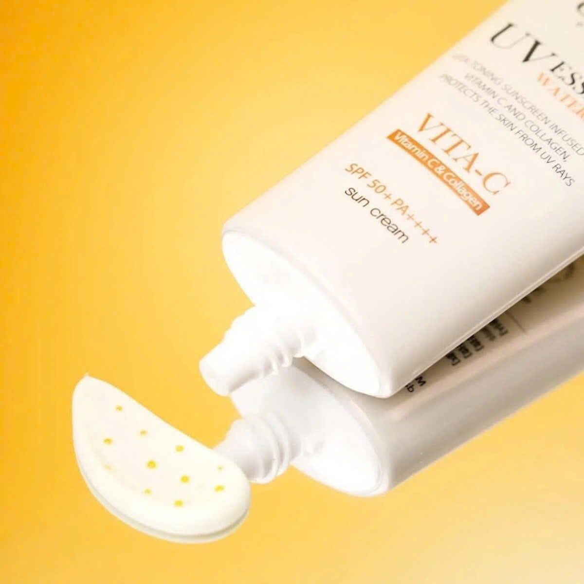  (Mẫu mới) Kem chống nắng nâng tone, dưỡng da d'Alba VITA-C Sun Cream SPF50+ PA++++ 50ml 