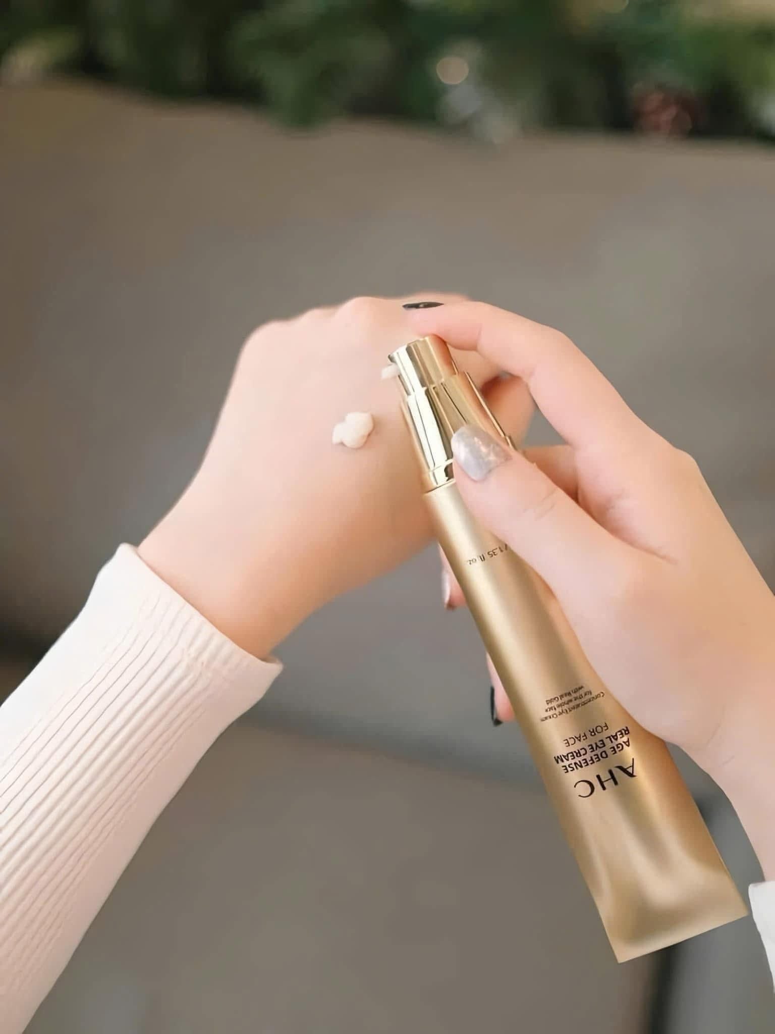  Kem Dưỡng Mắt Cao Cấp AHC Age Defense Real Eye Cream For Face 40ml 