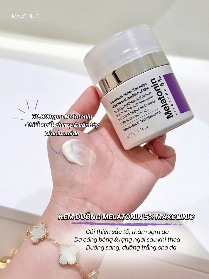  (Tặng 1 cọ rửa mặt) Kem Dưỡng Mờ Nám, Chống Lão Hóa Maxclinic Time Return Melatonin Liposome 5% Cream 50g 