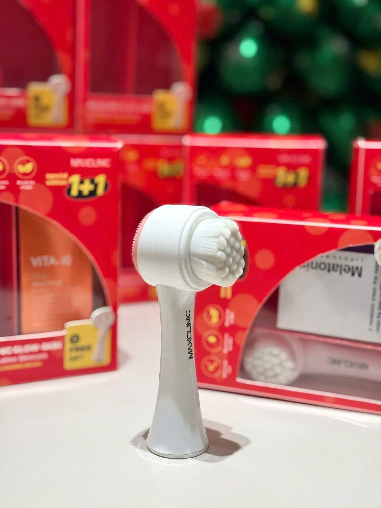  (Tặng 1 cọ rửa mặt) Kem Dưỡng Mờ Nám, Chống Lão Hóa Maxclinic Time Return Melatonin Liposome 5% Cream 50g 