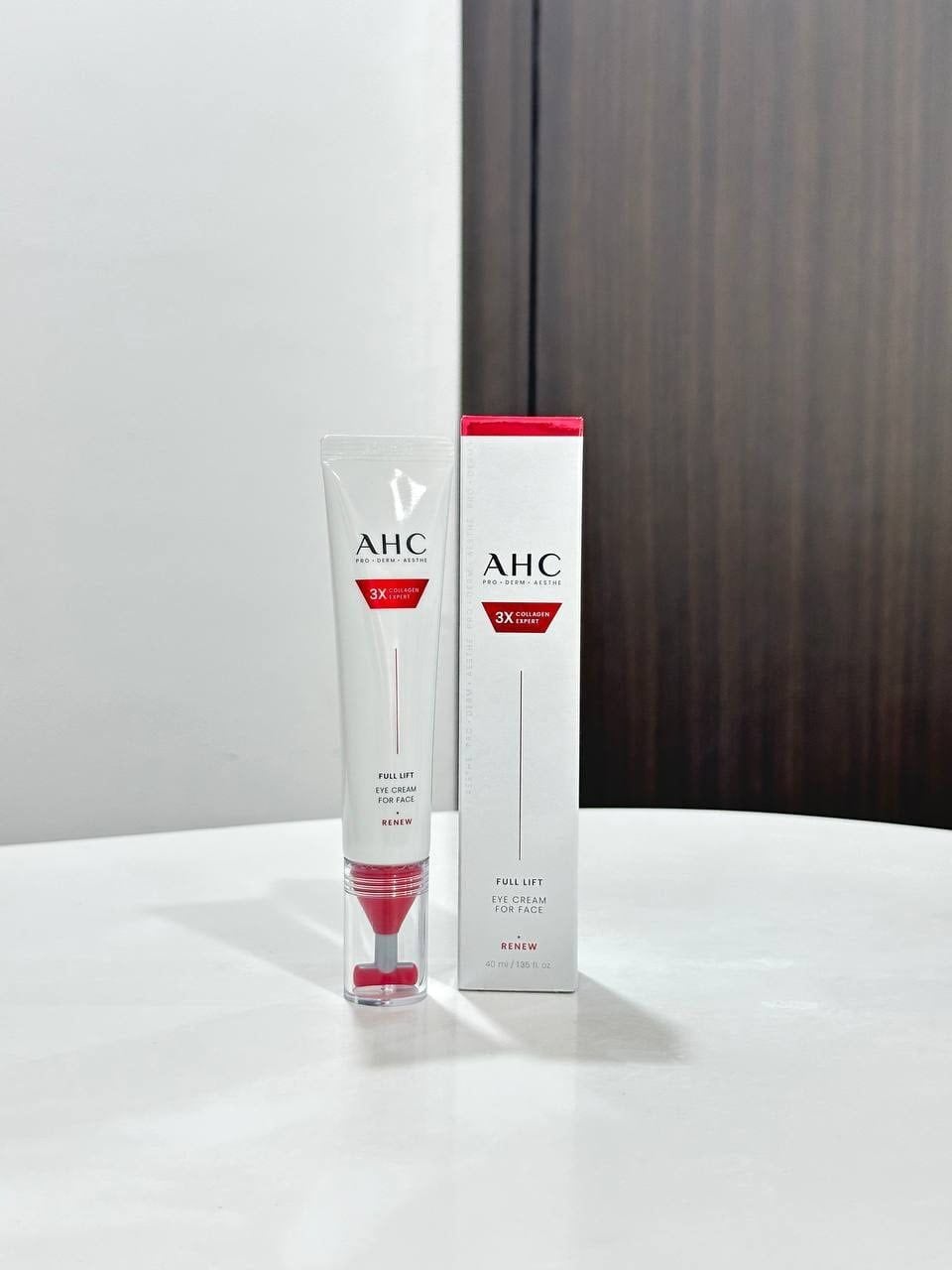  (Mẫu mới) Kem dưỡng mắt, trẻ hóa da AHC 3X Collagen Expert Full Lift Eye Cream For Face 40ml 