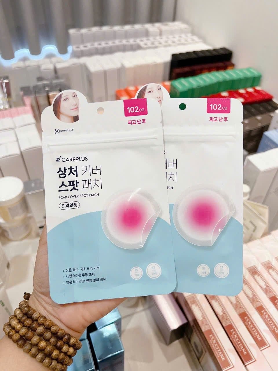  (Xanh Dương) Miếng Dán Mụn Care Plus Scar Cover Spot Patch (102 Miếng) 