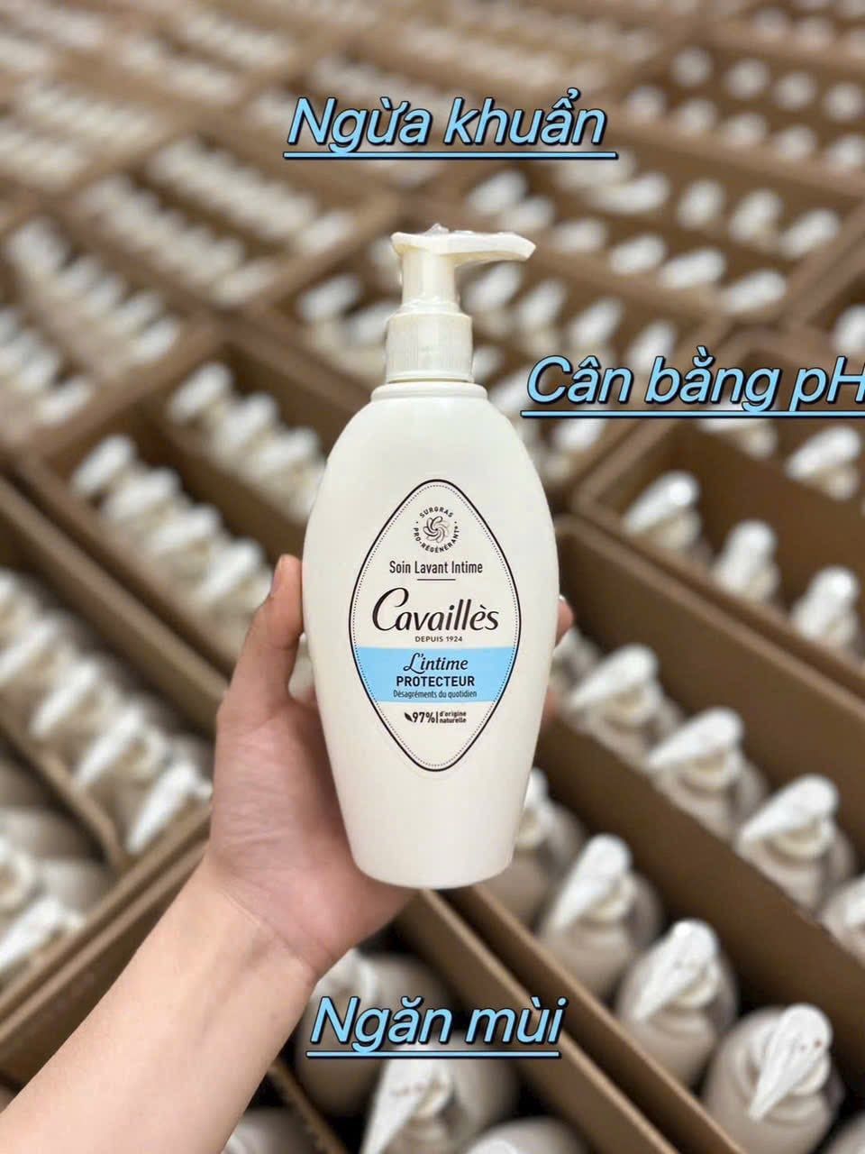  Dung Dịch Vệ Sinh Phụ Nữ Cavailles Lintime 250ml 