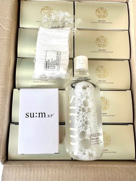 Nước Tẩy Trang Dịu Nhẹ Su:m37 Skin Saver Essential Pure Cleansing Water Special Set 400ml (Tặng kèm 75 miếng bông tẩy trang) 