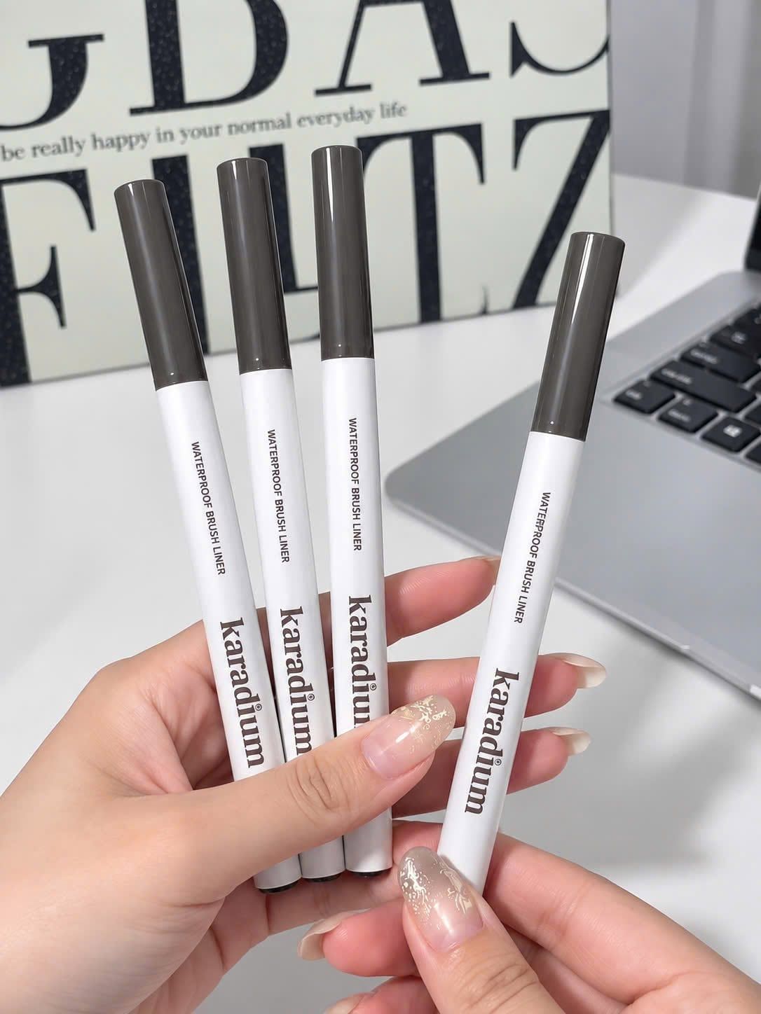  Kẻ mắt nước chống trôi Karadium Waterproof Brush Liner 