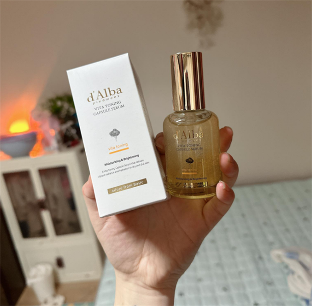  (Mẫu mới) Tinh chất viên nang dưỡng ẩm d'Alba Vita Toning Capsule Serum 