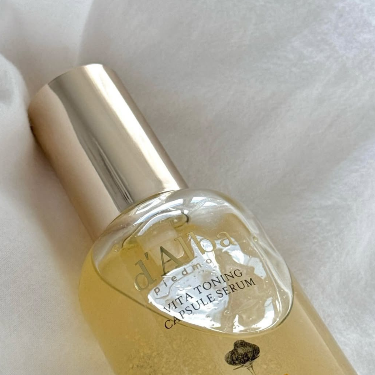  (Mẫu mới) Tinh chất viên nang dưỡng ẩm d'Alba Vita Toning Capsule Serum 