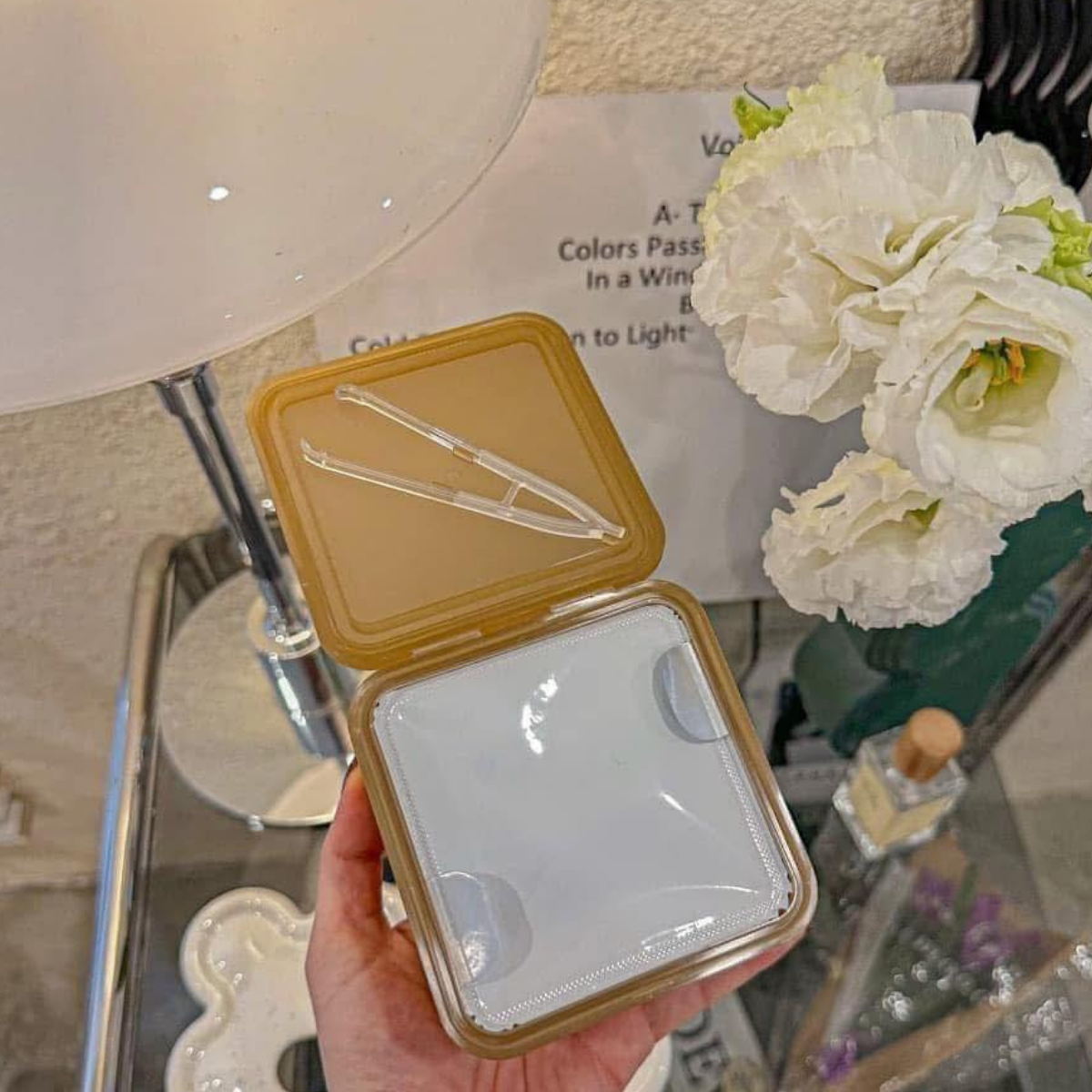  Miếng Bông Nâng Cơ, Chống Lão Hóa Mediheal Retinol Collagen Lifting Pad 180ml (100 miếng) 