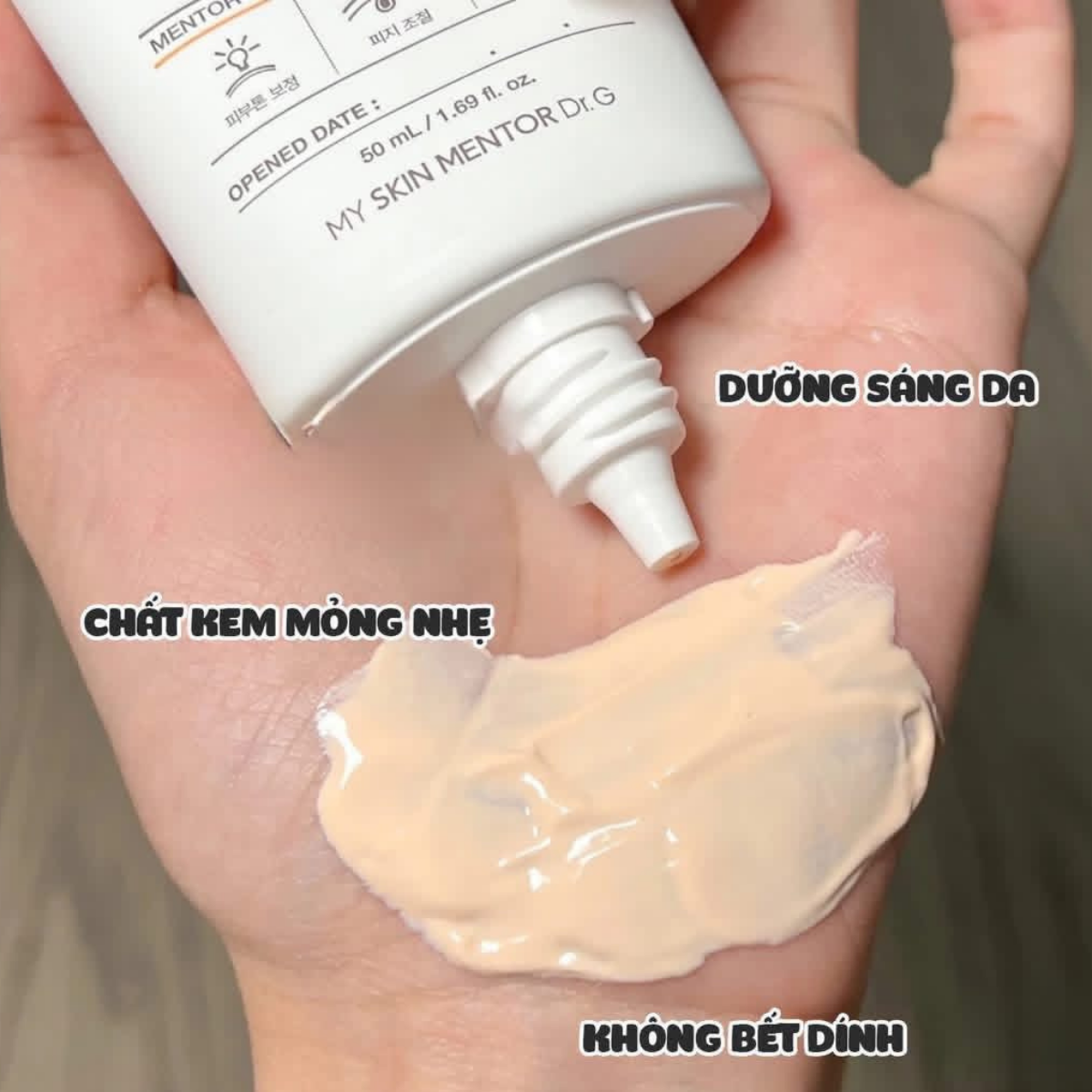  (Mẫu mới) Kem Dưỡng ẩm Làm Dịu, Phục Hồi Da DR.G R.E.D Blemish Clear Soothing Cream 70ml 
