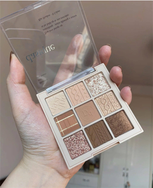  (SALE) Phấn Mắt 9 Ô Dasique Shadow Palette 7g 