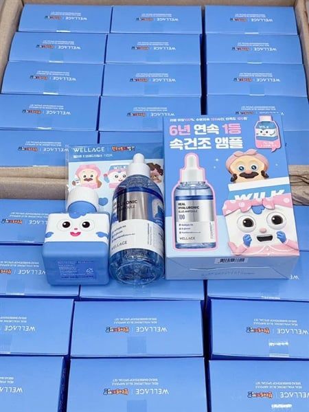  Tinh Chất Cấp Nước, Phục Hồi Da Căng Bóng Wellage Real Hyaluronic Blue Ampoule 60ML 