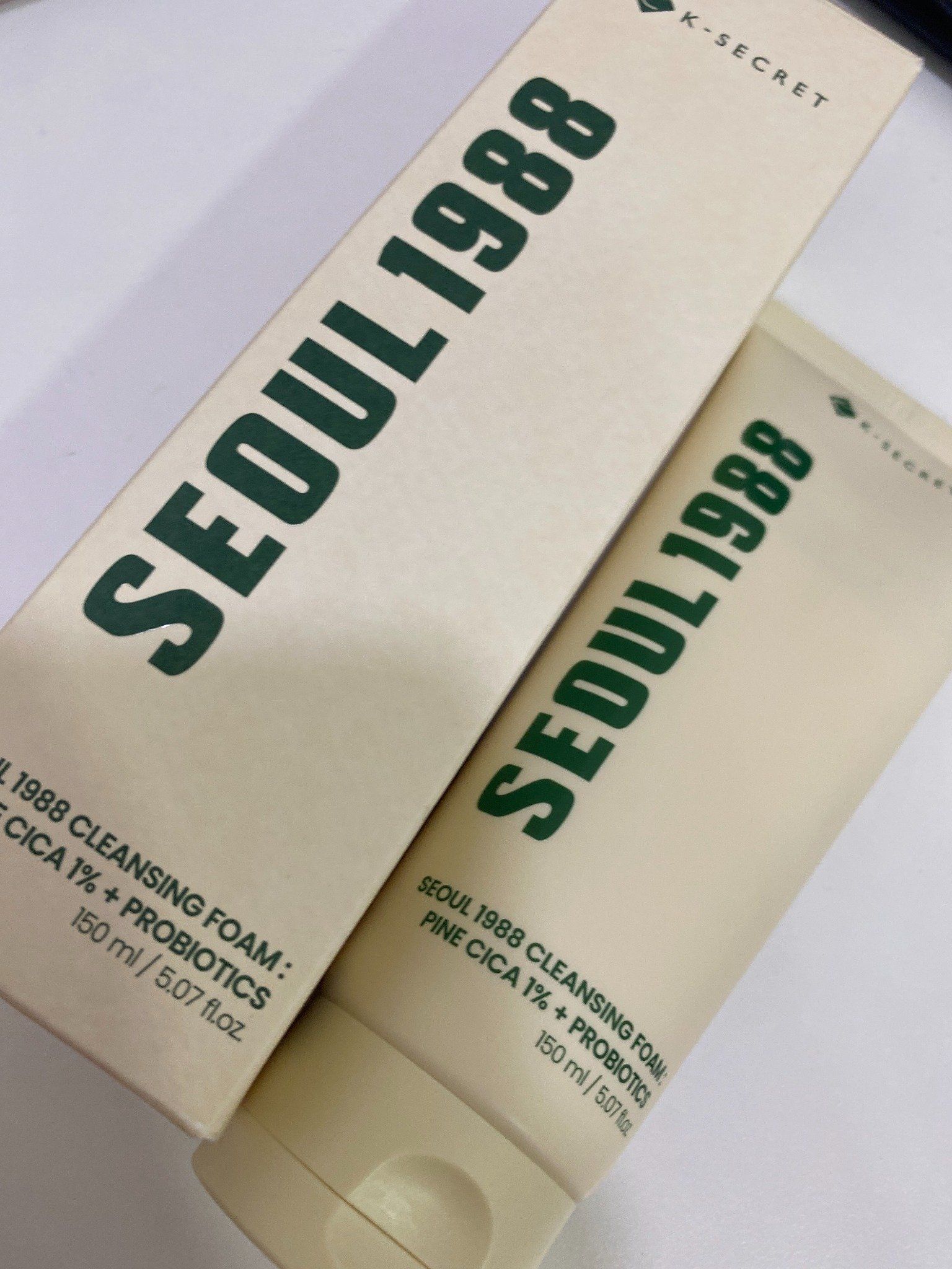  Sữa Rửa Mặt Dịu Nhẹ K-Secret Seoul 1988 Cleansing Foam: Pine Cica 1% + Probiotics 150ml 