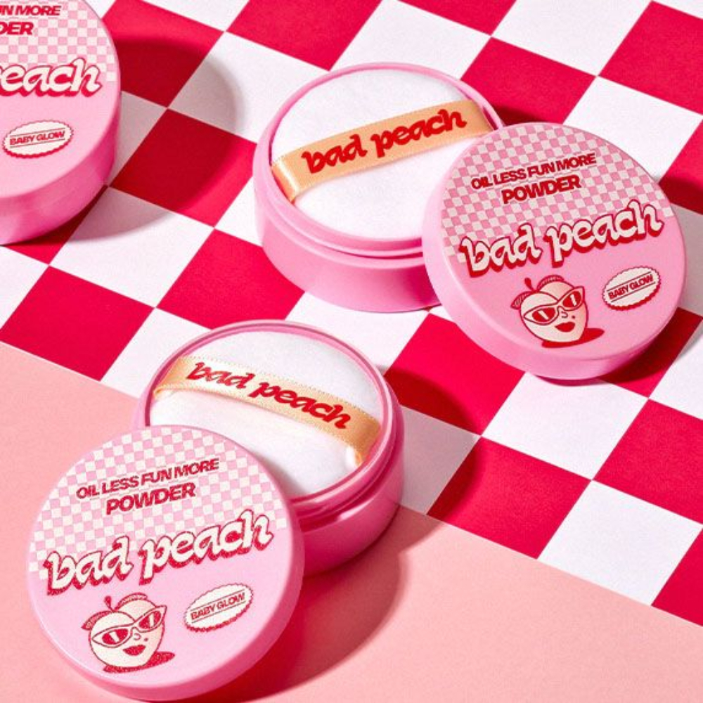  (HSD T6/2026) Phấn Phủ Bột Kiềm Dầu, Che Phủ Bad Peach Oil Less Fun More Powder SPF35/ PA++ 4g 