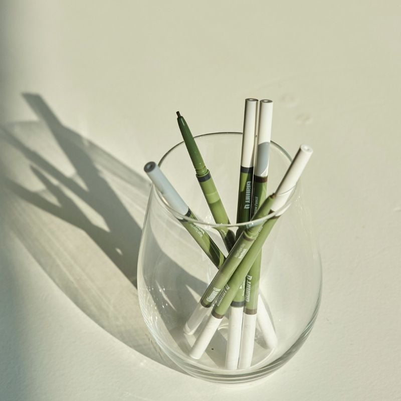  Chì Kẻ Mày Thuần Chay Glamrr Q Vegan Super Stay Brow Pencil 