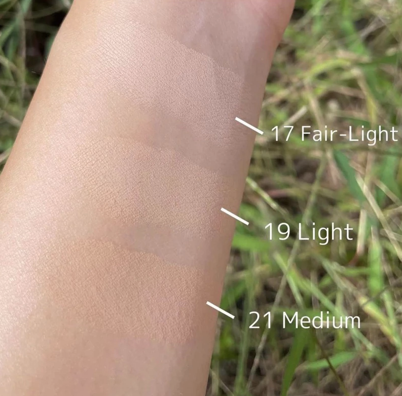  Phấn Nước Jung Saem Mool Essential Skin Nuder Longwear Cushion 14g (KÈM LÕI - BẢN ĐEN) 