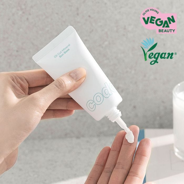  Kem Lót Kiềm Dầu Code Glokolor Oil Cut Mineral Sun Base SPF50+ PA+++ 35ml 