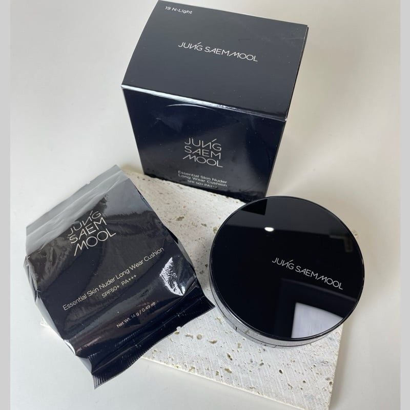  Phấn Nước Jung Saem Mool Essential Skin Nuder Longwear Cushion 14g (KÈM LÕI - BẢN ĐEN) 