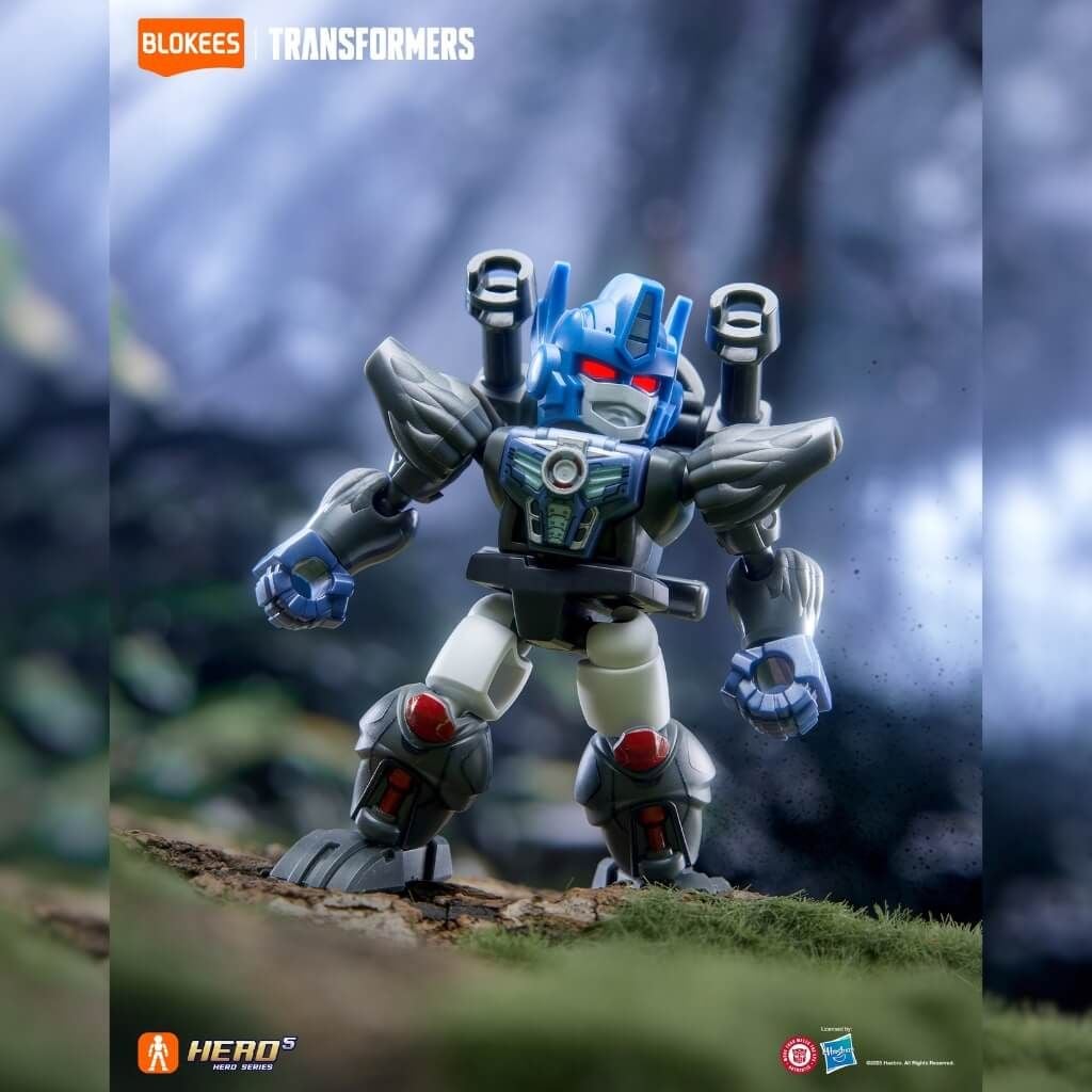 Mô hình đồ chơi lắp ráp Transformers Defender Version 06 Brutal Fang BLOKEES