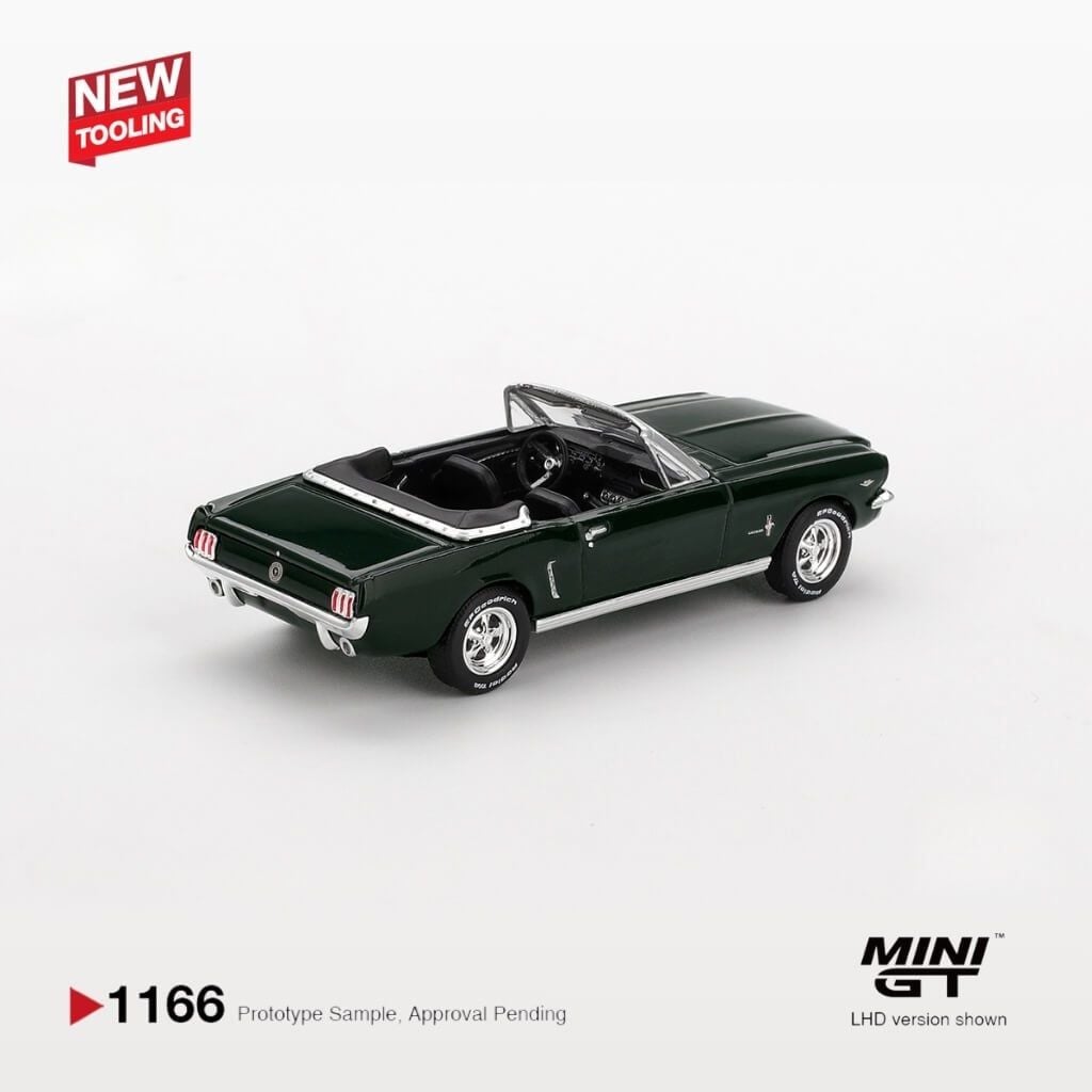 Mô hình xe Ford Mustang Convertible 1964 1:64 MiniGT