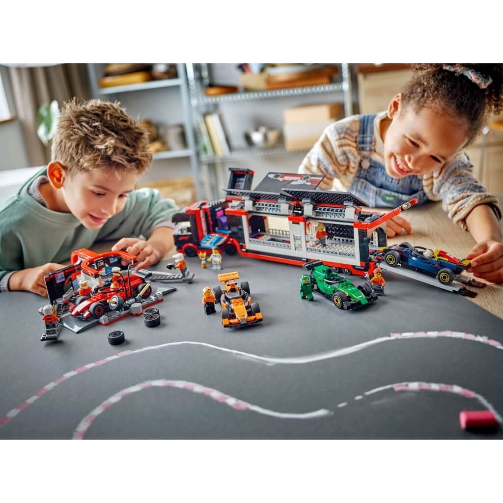 Bộ đồ chơi mô hình lắp ráp xe F1 Driver With McLaren Race Car LEGO CITY