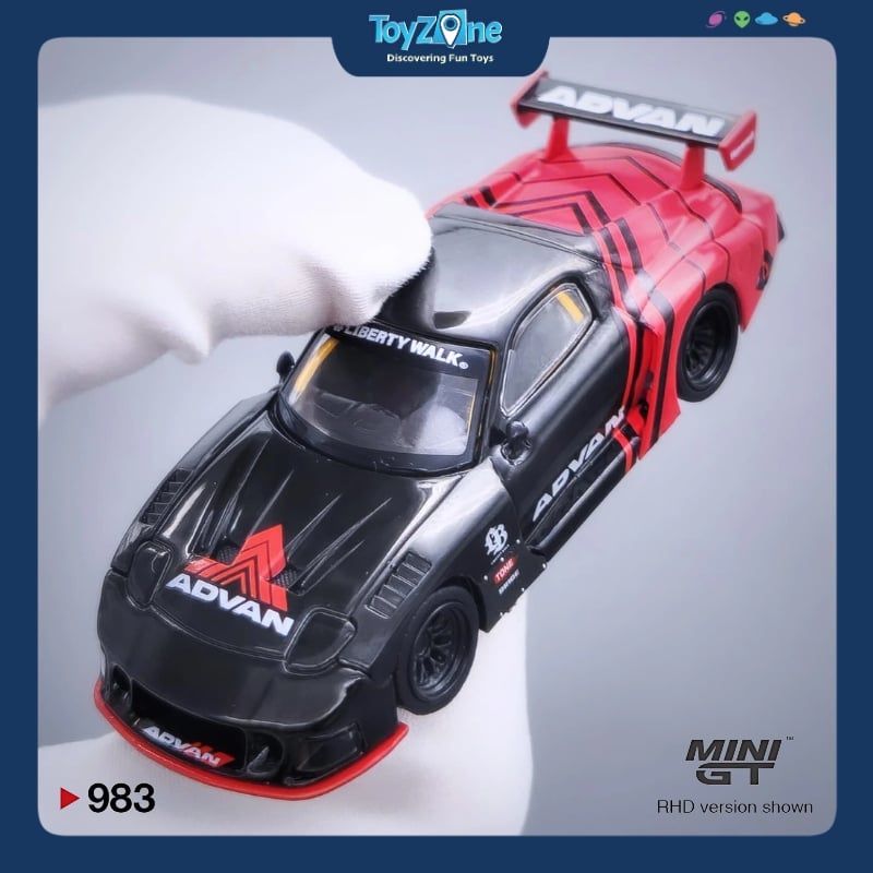 Mô hình xe Mazda RX-7 LB-Super Silhouette 1:64 MiniGT