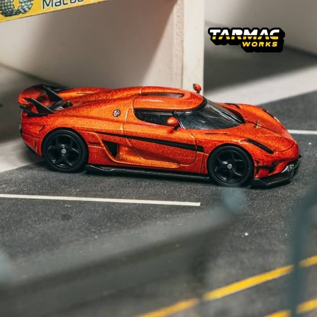 Mô hình xe Koenigsegg Regera 1:64 Tarmac Works