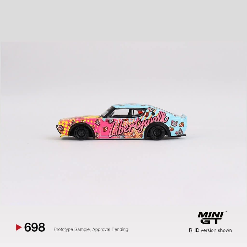Mô hình xe Nissan Skyline Kenmeri Liberty Walk LBWK 1:64 MiniGT