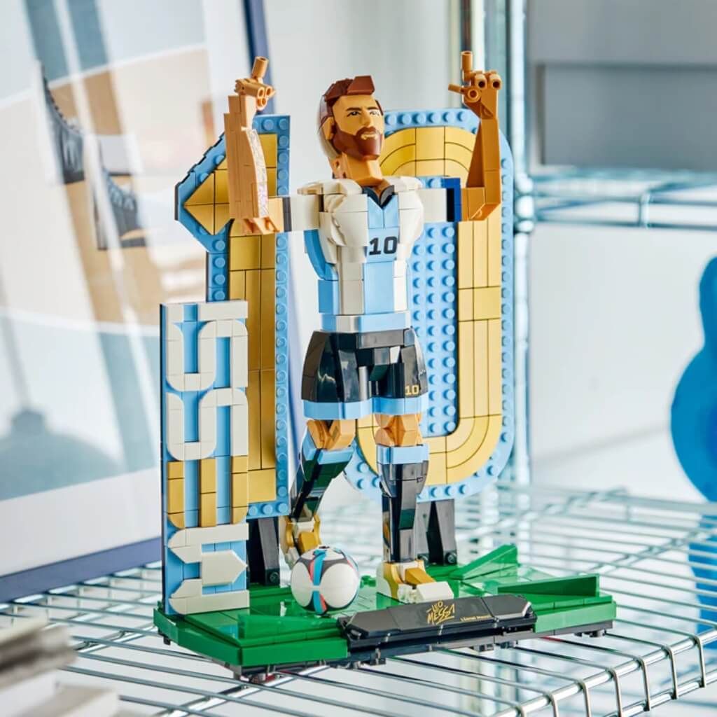 Bộ đồ chơi mô hình lắp ráp Huyền Thoại Bóng Đá Lionel Messi 2in1 LEGO EDITIONS SPORTS