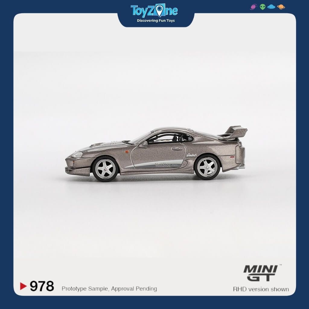 Mô hình xe Toyota Supra VeilSide Combat V-II 1:64 MiniGT
