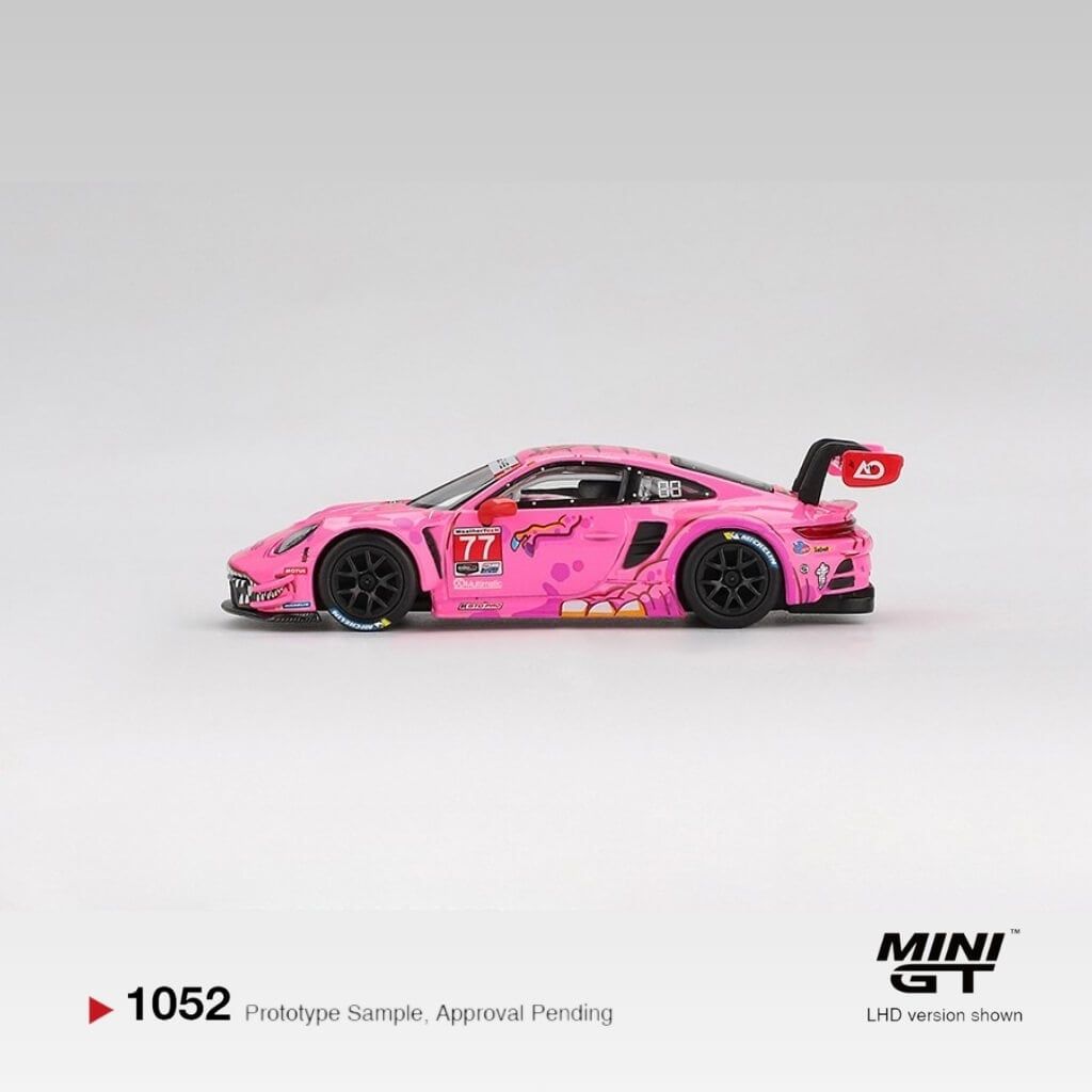 Mô hình xe Porsche 911 GT3 R #77 AO Racing 2024 IMSA Road America 1:64 MiniGT