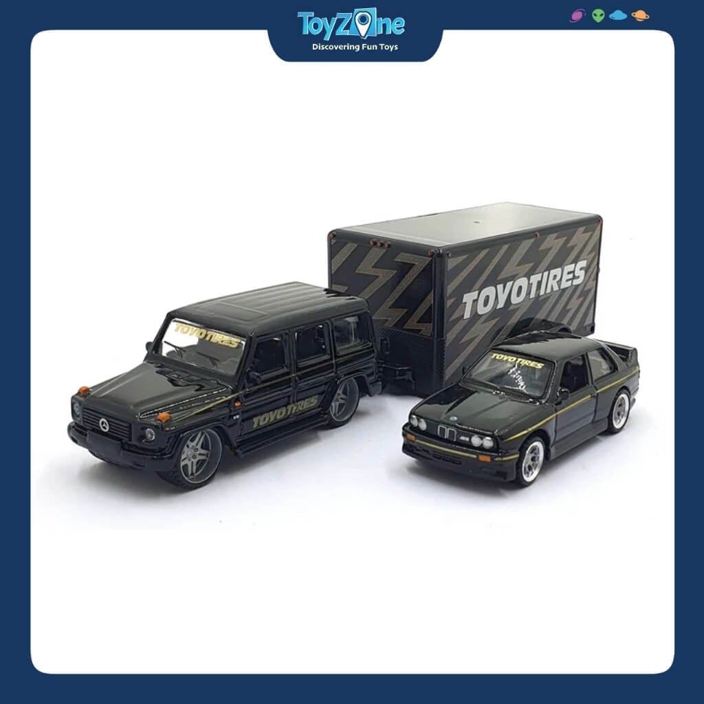 Mô hình xe vận chuyển Mercedes-Benz G-Class + BMW 3 Series M3 1988 Design Team Hauler 1:64 MAISTO