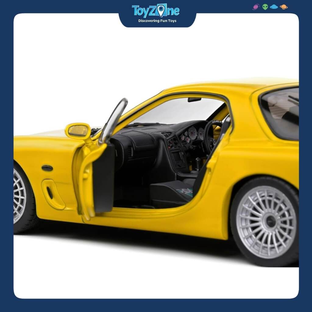 Mô hình xe Mazda RX7 FD3RS Streetfighters 1999 1:18 SOLIDO
