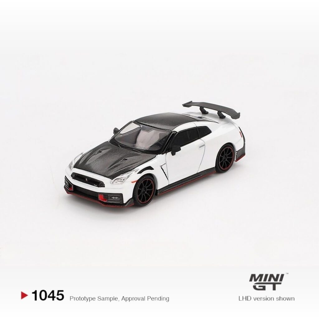 Mô hình xe Nissan GT-R Nismo ( R35 ) 2024 1:64 MiniGT