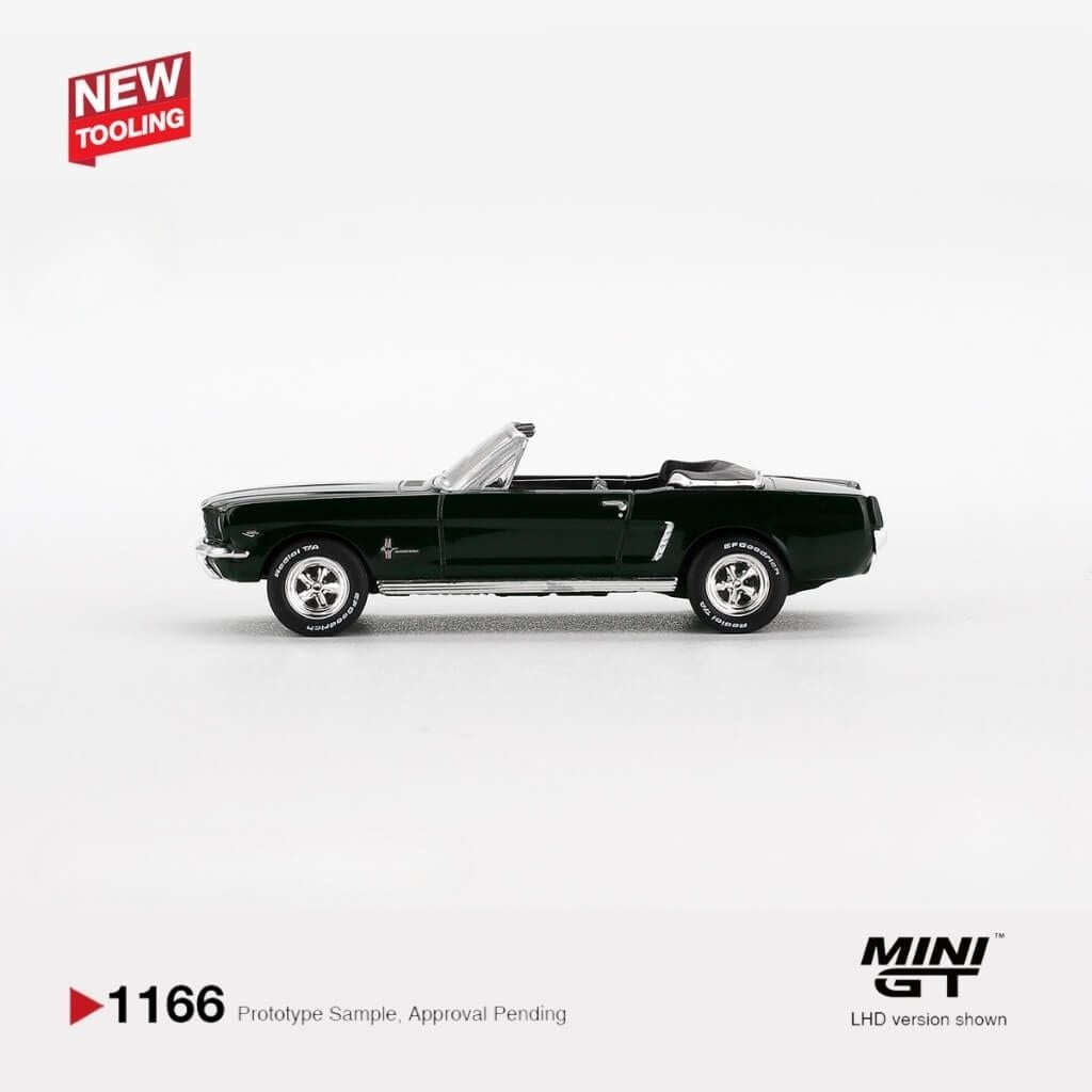Mô hình xe Ford Mustang Convertible 1964 1:64 MiniGT