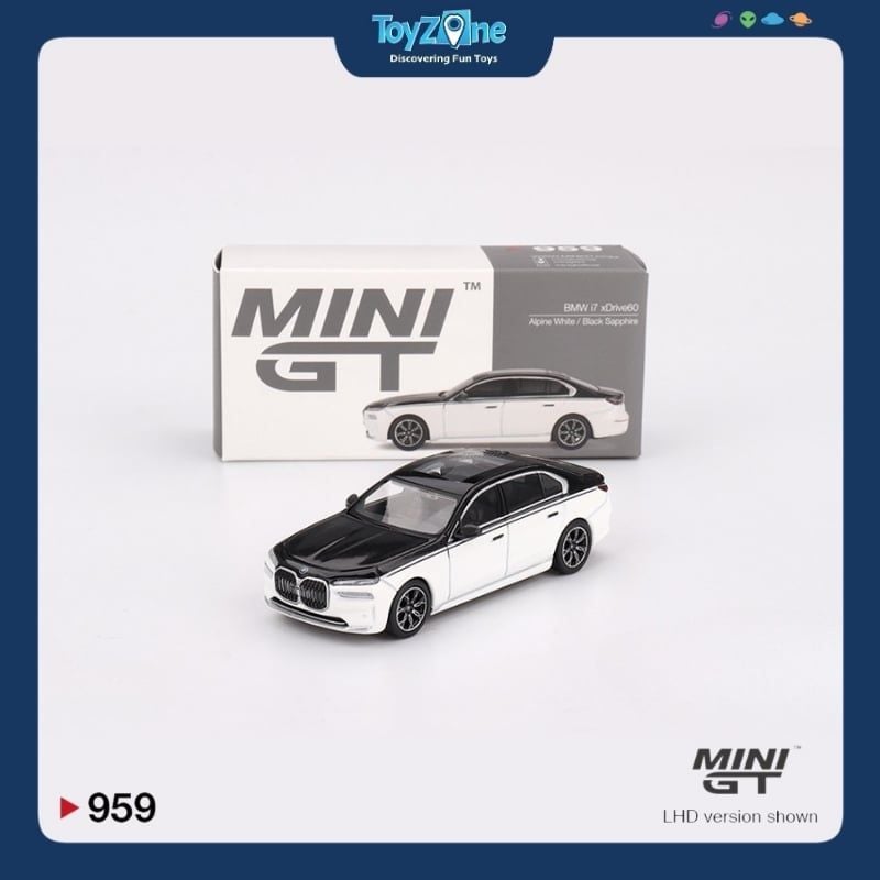 Mô hình xe BMW i7 xDrive60 1:64 MiniGT