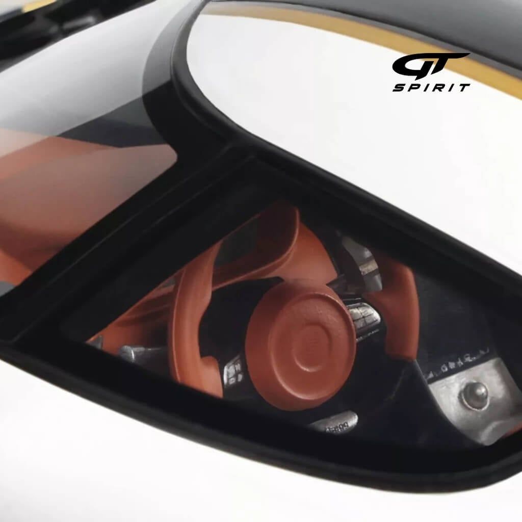 Mô hình xe Koenigsegg Regera Record 2023 1:18 GT SPIRIT