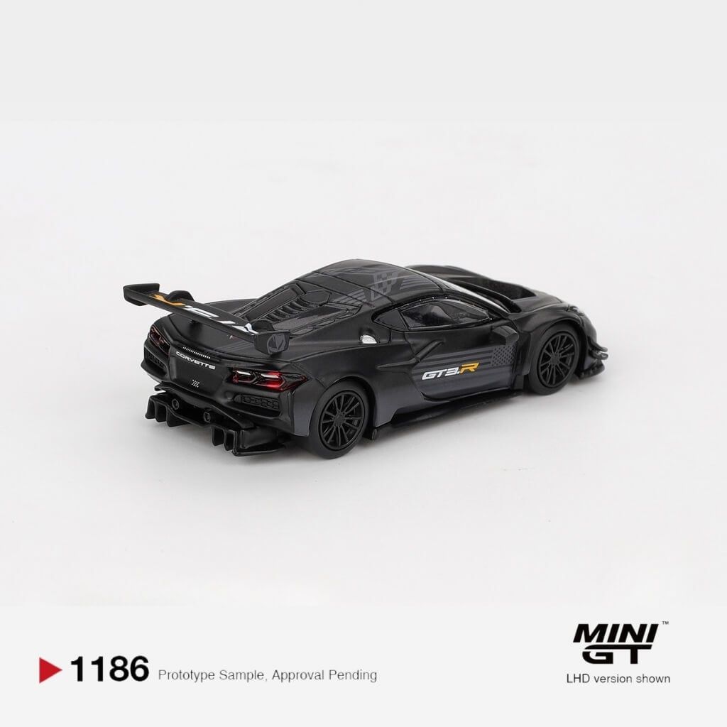 Mô hình xe Chevrolet Corvette Z06 GT3.R 1:64 MiniGT
