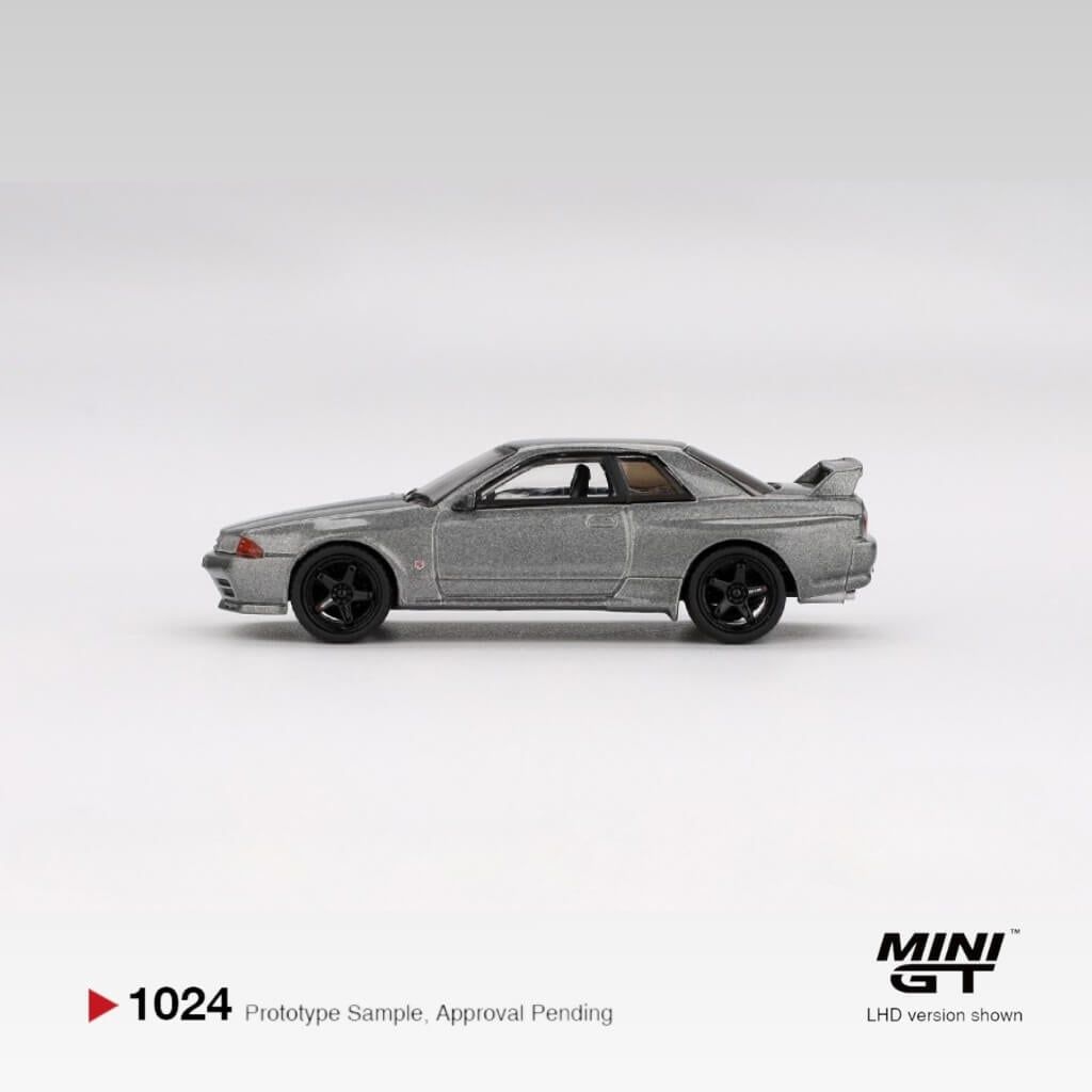 Mô hình xe Nissan Skyline GT-R ( NISMO BNR32 CRS Version ) 1:64 MiniGT