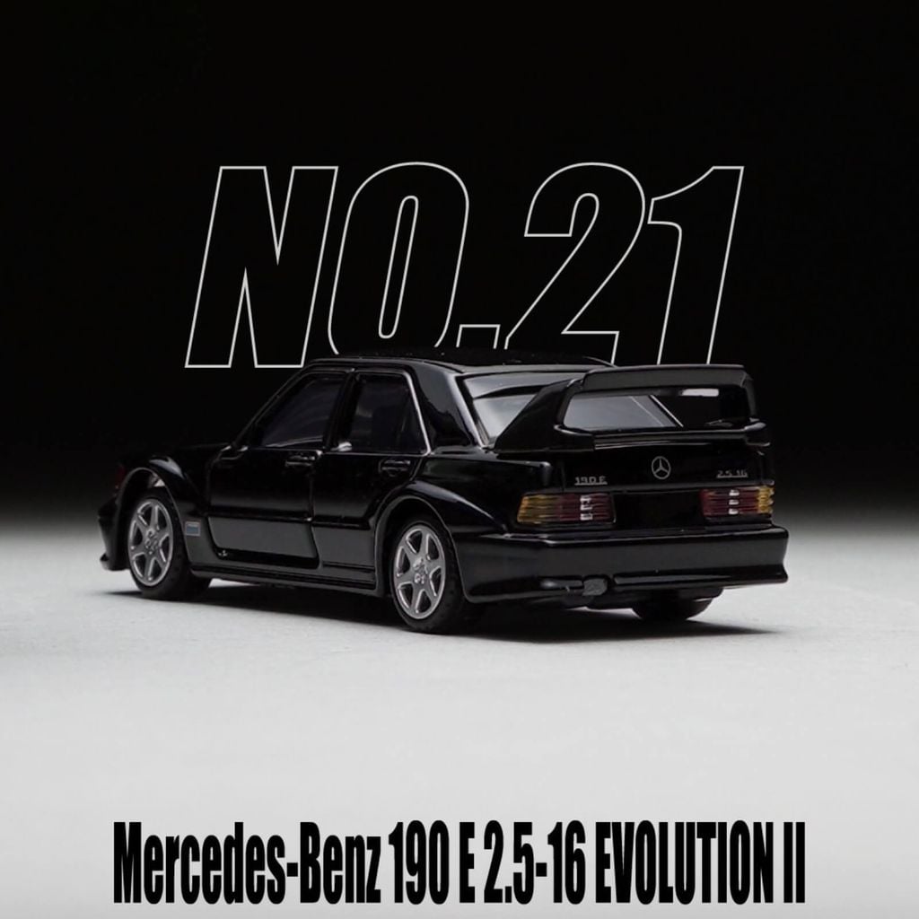 Mô hình xe Mercedes Benz 190E 2.5-16 Evolution II No.21 TOMICA PREMIUM