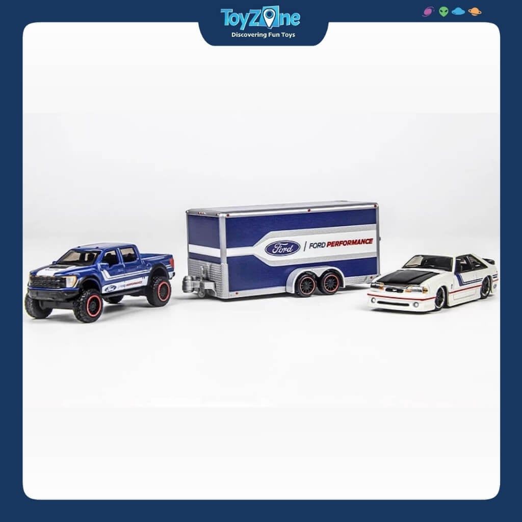 Mô hình xe vận chuyển Ford F150 SVT Raptor 2021 + Ford SVT Cobra 1993 Design Team Hauler 1:64 MAISTO