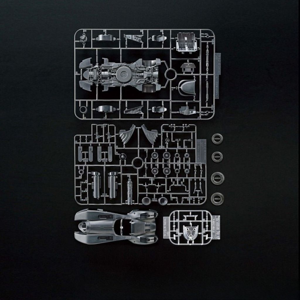 Mô hình lắp ráp DC Batmobile ( Batman Version ) Model Kit 1/35 BANDAI