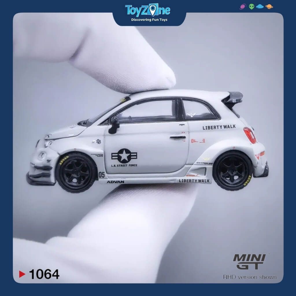 Mô hình xe ABARTH 595 1:64 MiniGT