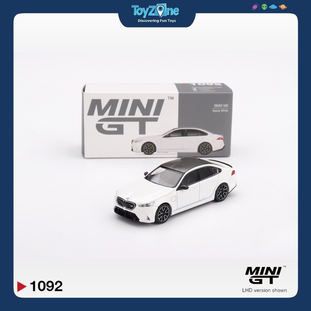 Mô hình xe BMW M5 1:64 MiniGT